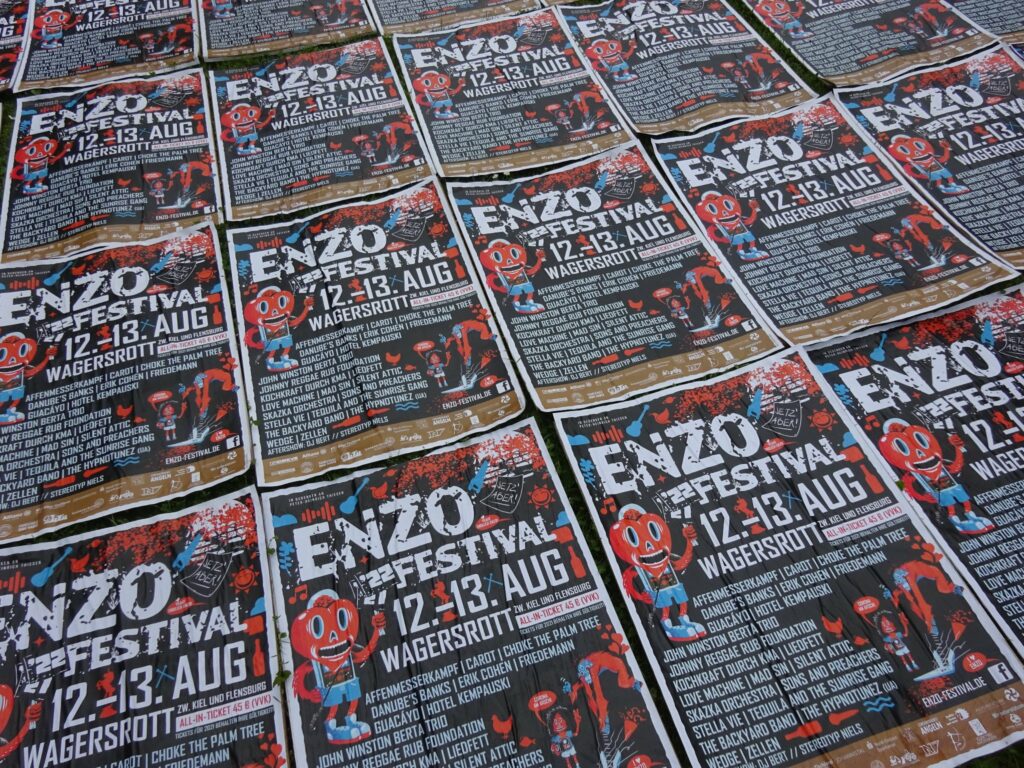 Plakate Enzo 22